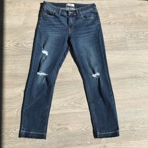 💚4 for $30💚 LIKE NEW! JBD Distressed Skinny Jeans Ankle